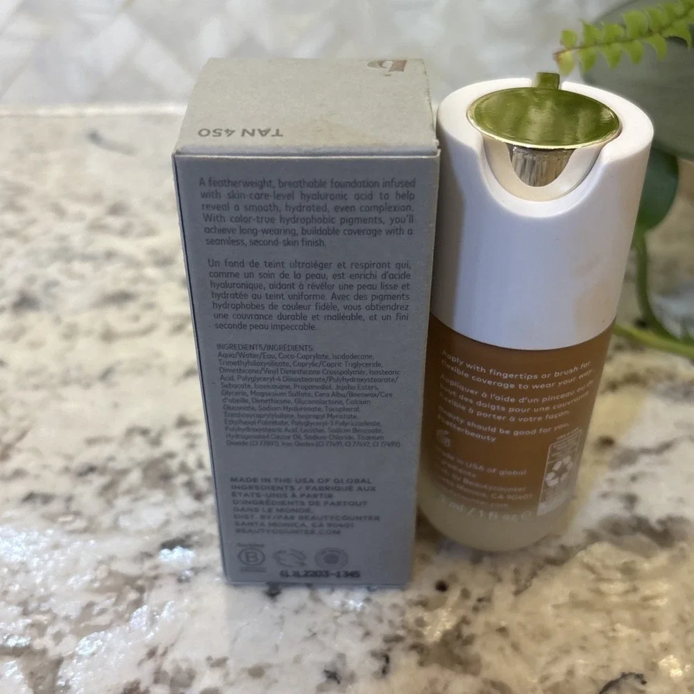 NEW BeautyCounter‎ Beauty Counter Skin Twin Featherweight Foundation TAN 450